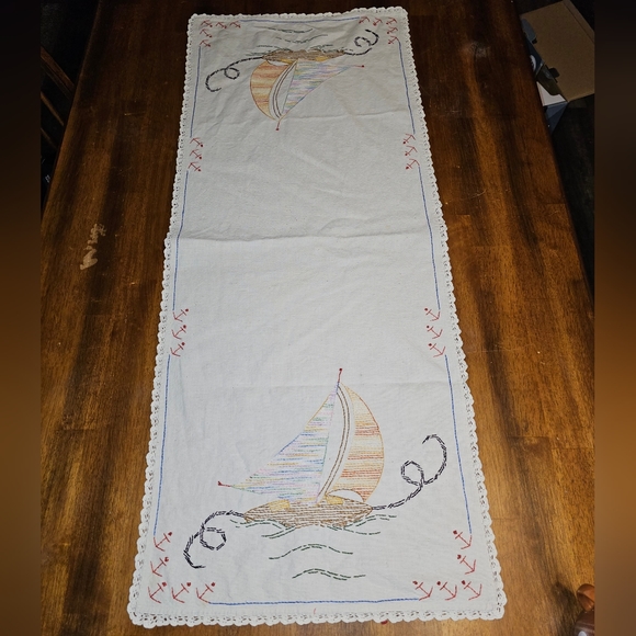 Vintage, handstitched Sail Boat Table Runner. - Picture 6 of 10